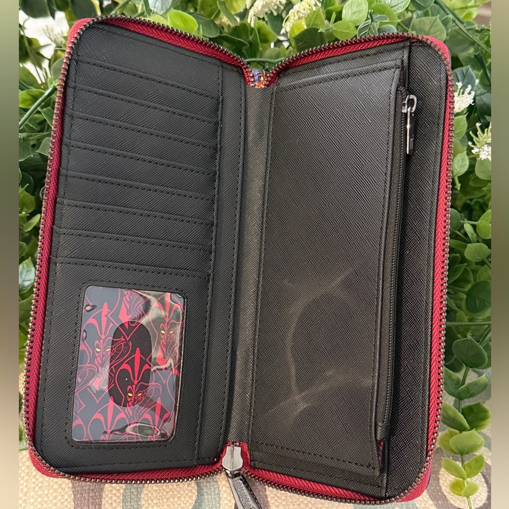 Loungefly Disney Aladdin Jafar Villains Scene Zip Around Wallet - Picture 8 of 15